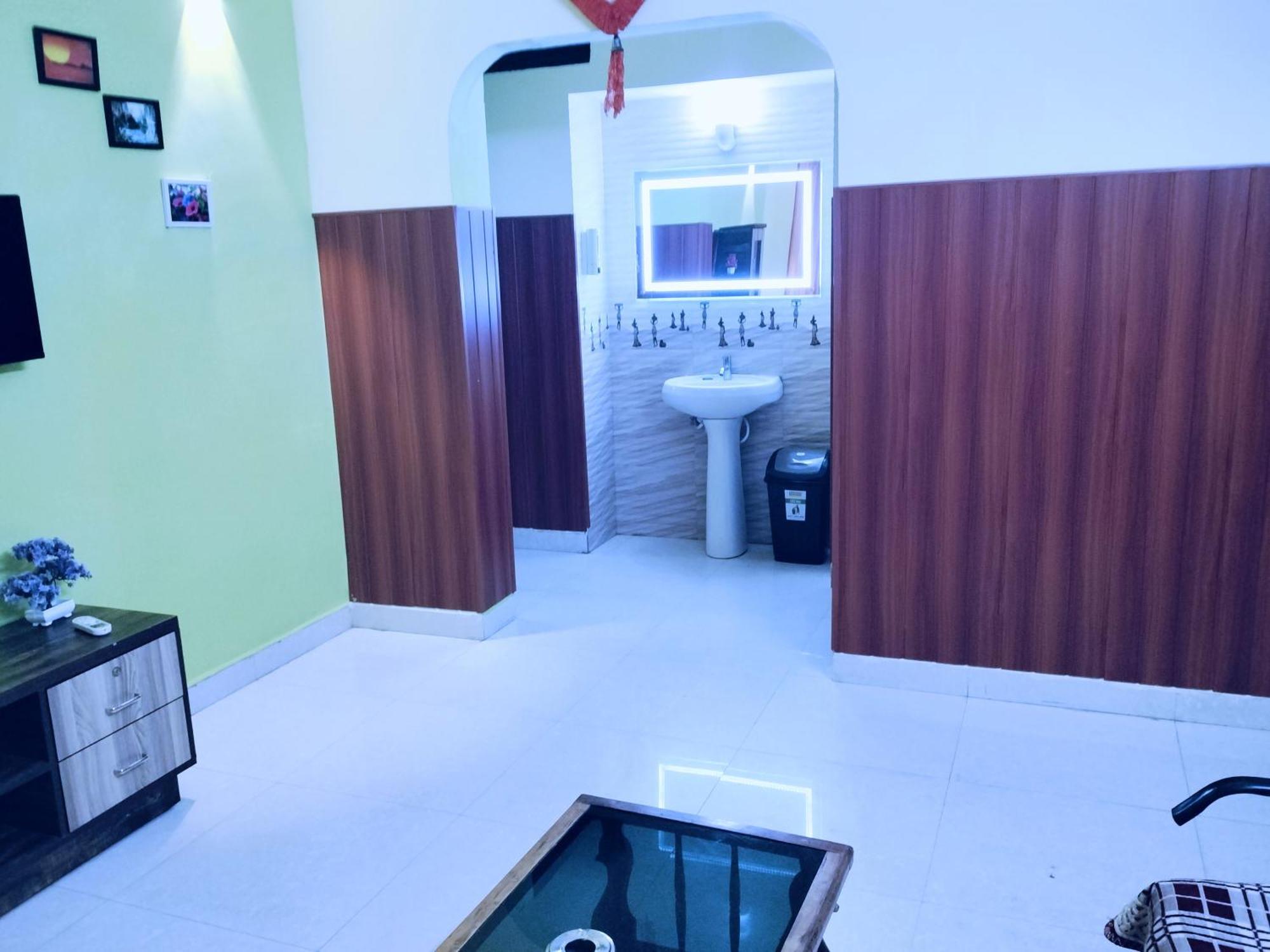Shalom Luxury Apartment And Villa Hotel *